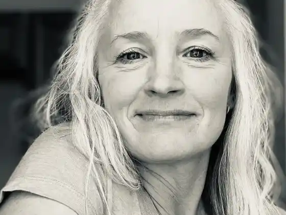 Lisa Knowlton,
Health & Wellness, Spirituality, Grief, Love and Relationships, Personal Development & Coaching, Arts
Expert at ক্ষমতায়ন 2025 সিম্পোজিয়াম
